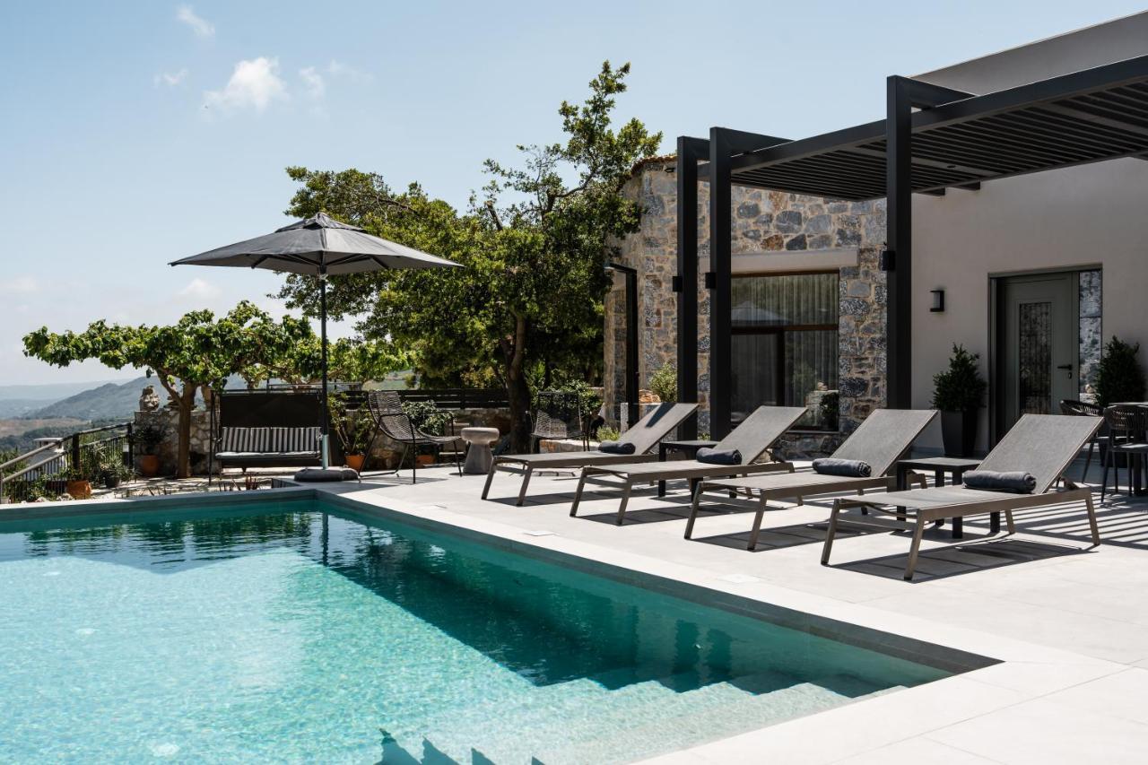 Eumelia Iconic Villa, With Heated Pool & Whirlpool, By Thinkvilla Asi Gonia 外观 照片